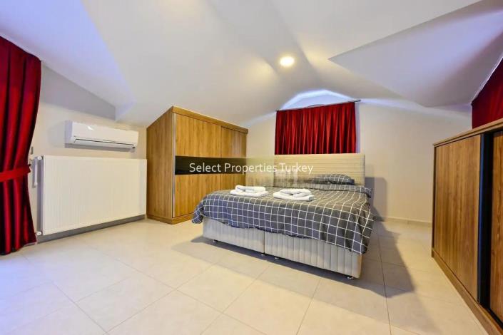 Image No.31-Villa / Independiente con 4 dormitorios en venta