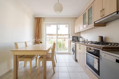 B_Lounge-Kitchen---Terrace--4-