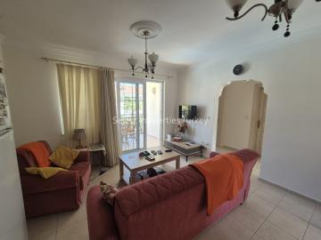 2--Lounge-b