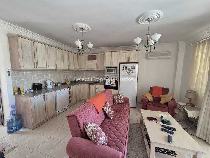 Image No.10-3 Bed Apartment for sale