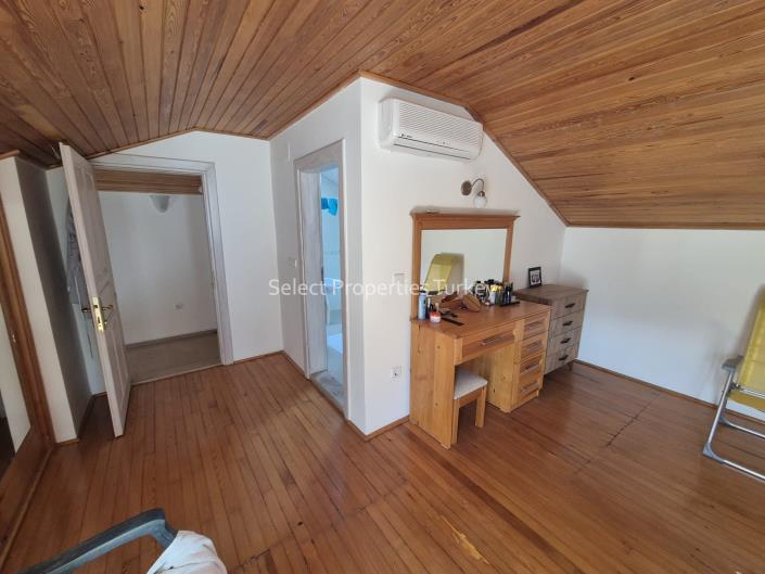 Image No.17-3 Bed Apartment for sale