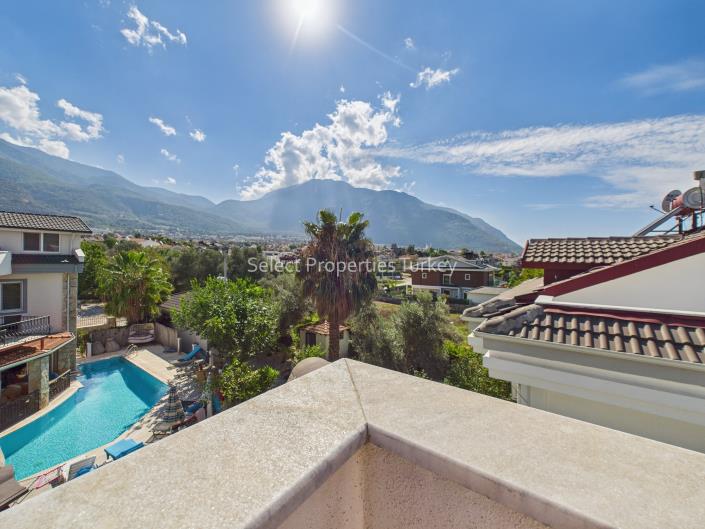 Image No.35-4 Bed Villa / Detached for sale