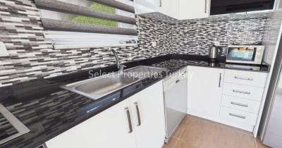 Kitchen--3-