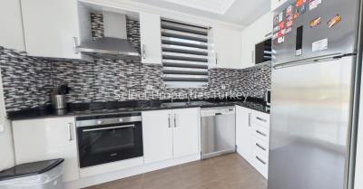 Kitchen--4-