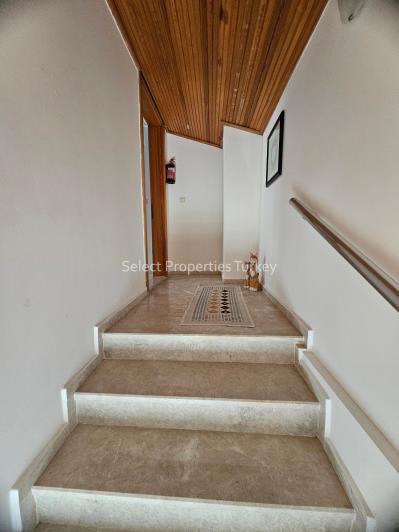 Image No.34-2 Bed Apartment for sale