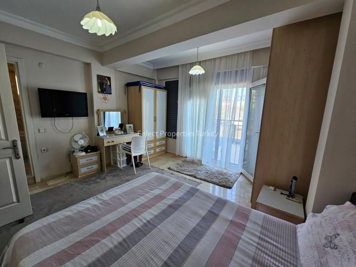 Image No.32-3 Bed Apartment for sale