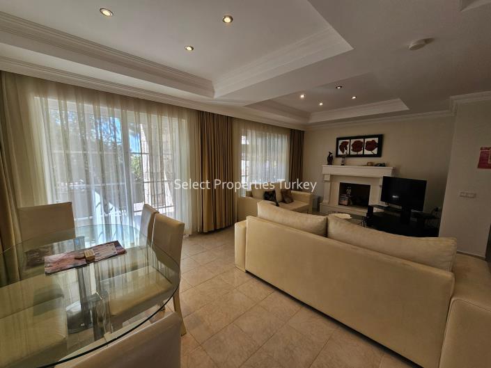 Image No.18-3 Bed Villa / Detached for sale