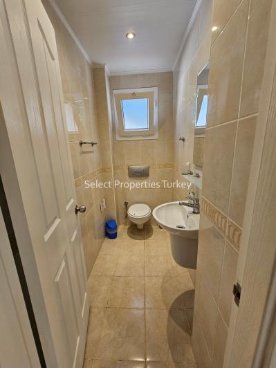 Image No.35-3 Bed Villa / Detached for sale