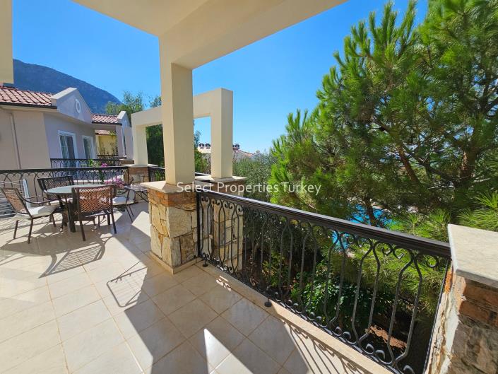 Image No.42-3 Bed Villa / Detached for sale