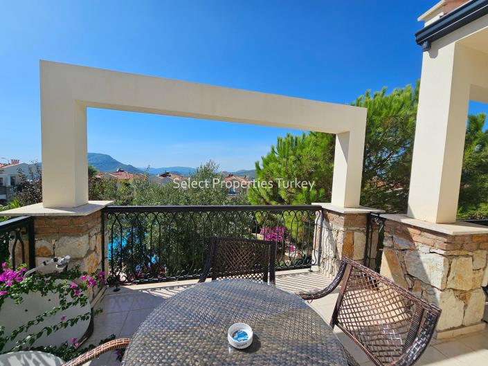 Image No.44-3 Bed Villa / Detached for sale