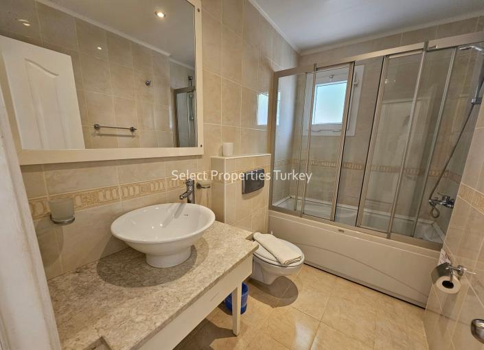 Image No.50-3 Bed Villa / Detached for sale