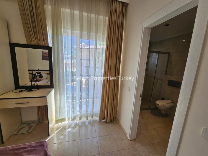 Image No.56-3 Bed Villa / Detached for sale
