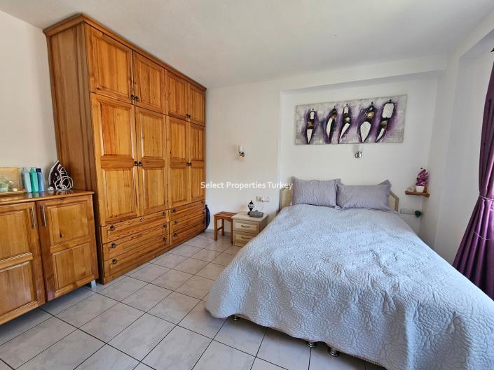 Image No.24-2 Bed Apartment for sale