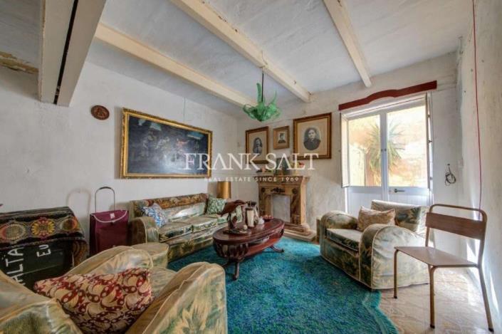 Image No.39-3 Bed Property for sale