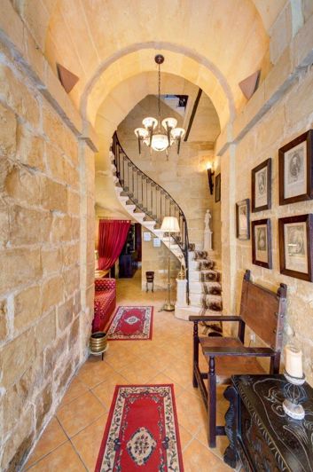 Image No.6-2 Bed Property for sale