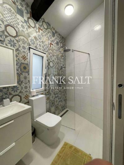 Image No.30-3 Bed Property for sale