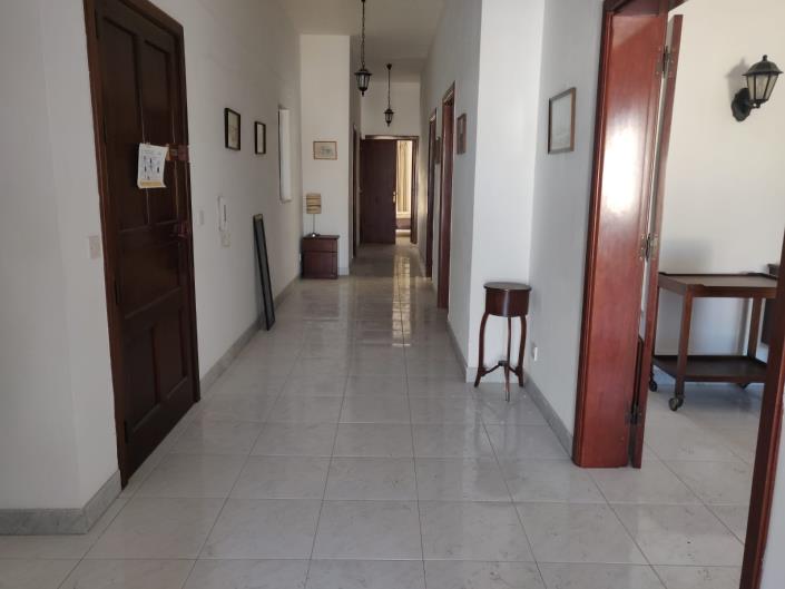 Image No.32-4 Bed Property for sale