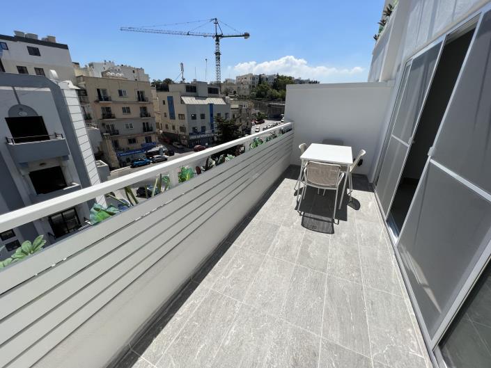 Image No.23-3 Bed Property for sale