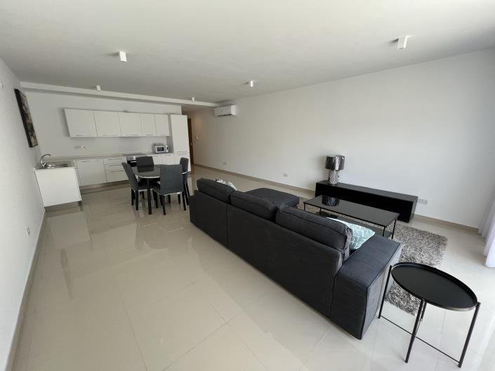 Image No.17-3 Bed Property for sale