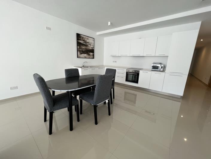 Image No.18-3 Bed Property for sale