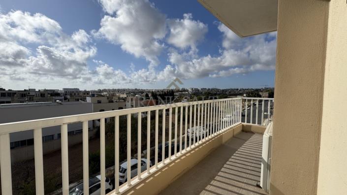 Image No.14-3 Bed Property for sale