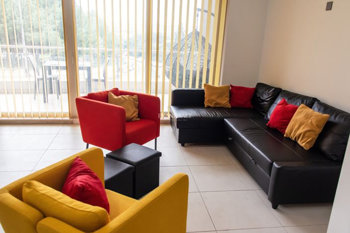Image No.2-3 Bed Property for sale