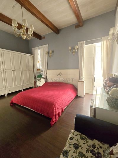 Image No.6-2 Bed Property for sale