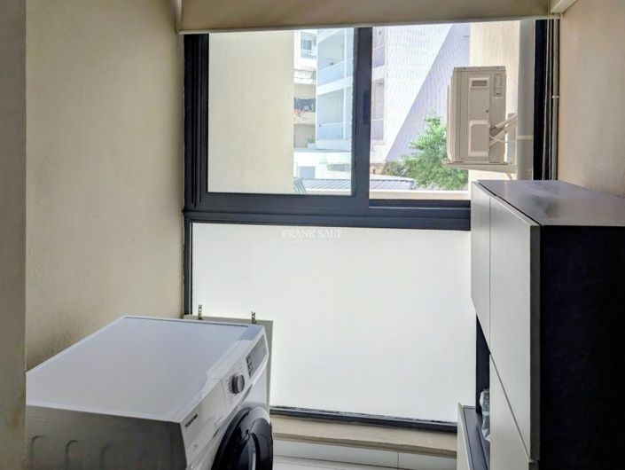 Image No.15-3 Bed Property for sale