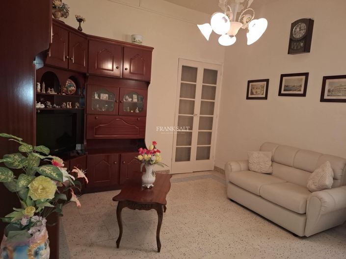 Image No.6-Propriété de 2 chambres à vendre à Birkirkara