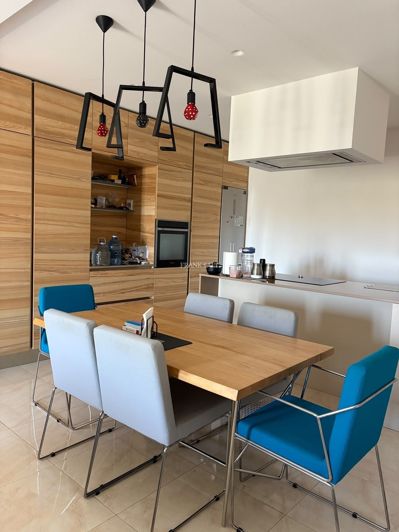 Image No.4-3 Bed Property for sale