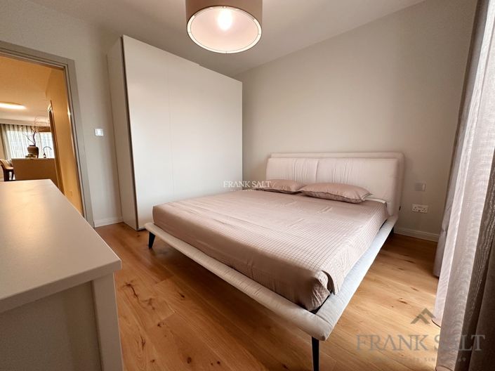 Image No.13-4 Bed Property for sale