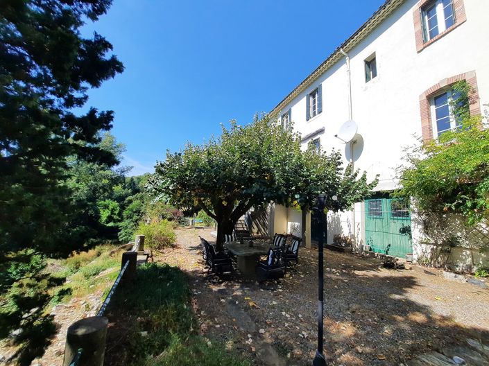 Image No.7-5 Bed Property for sale