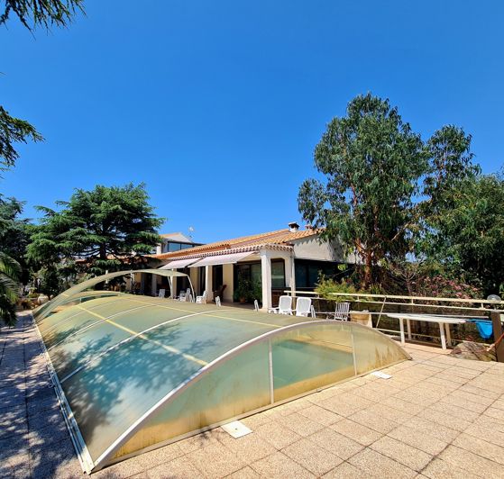 Image No.2-4 Bed Property for sale