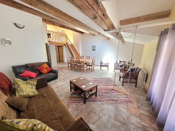 Image No.9-5 Bed House for sale