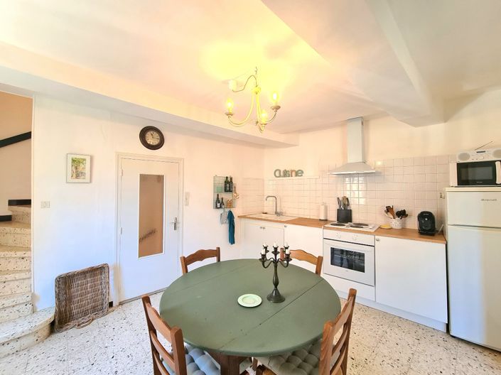 Image No.11-2 Bed House for sale