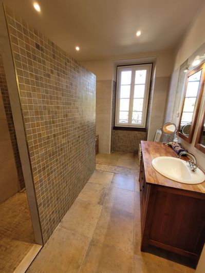 Image No.24-Propriété de 6 chambres à vendre à Roujan