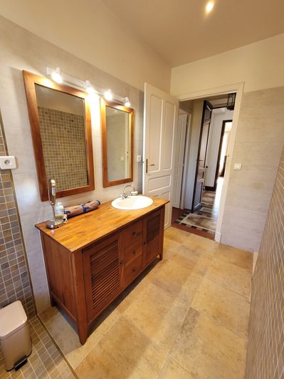Image No.22-Propriété de 6 chambres à vendre à Roujan