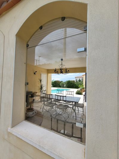 Image No.11-4 Bed Property for sale