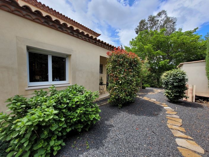 Image No.5-4 Bed Property for sale