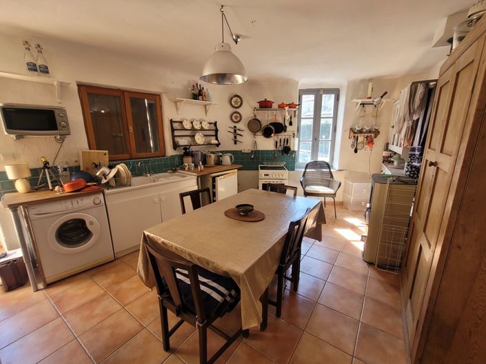 Image No.7-3 Bed House for sale