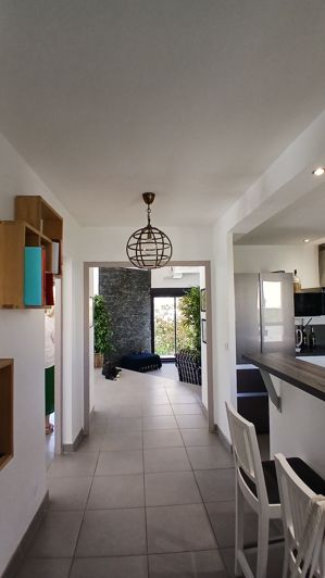 Image No.14-5 Bed Property for sale