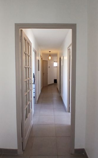 Image No.16-5 Bed Property for sale