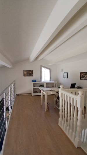 Image No.25-5 Bed Property for sale