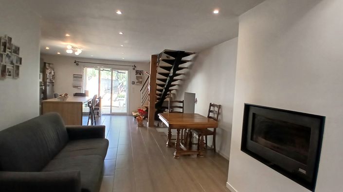 Image No.9-Propriété de 3 chambres à vendre à Magalas