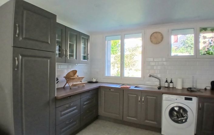 Image No.6-2 Bed House for sale