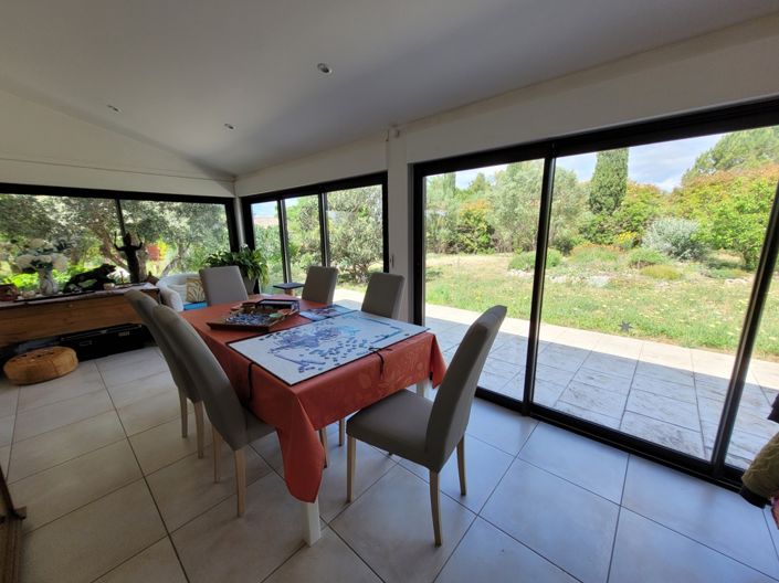 Image No.12-4 Bed Property for sale
