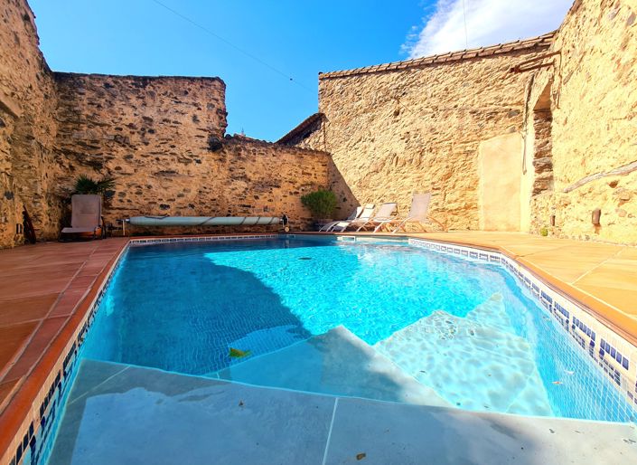 Image No.4-5 Bed House for sale