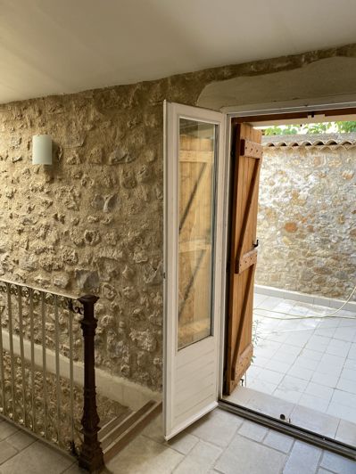 Image No.7-2 Bed House for sale