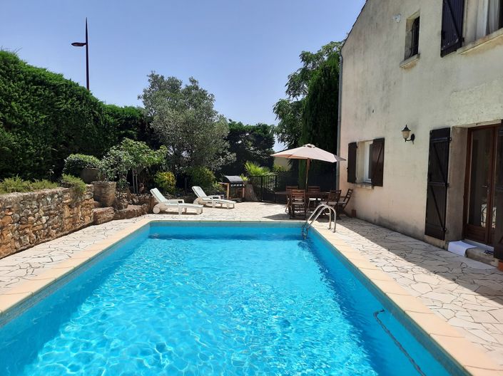 Image No.6-5 Bed Property for sale