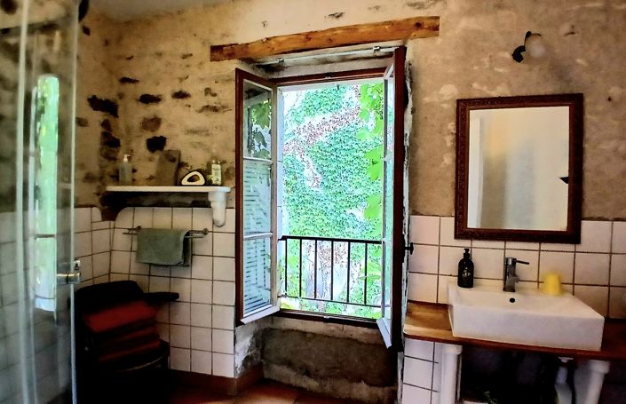 Image No.22-3 Bed House for sale